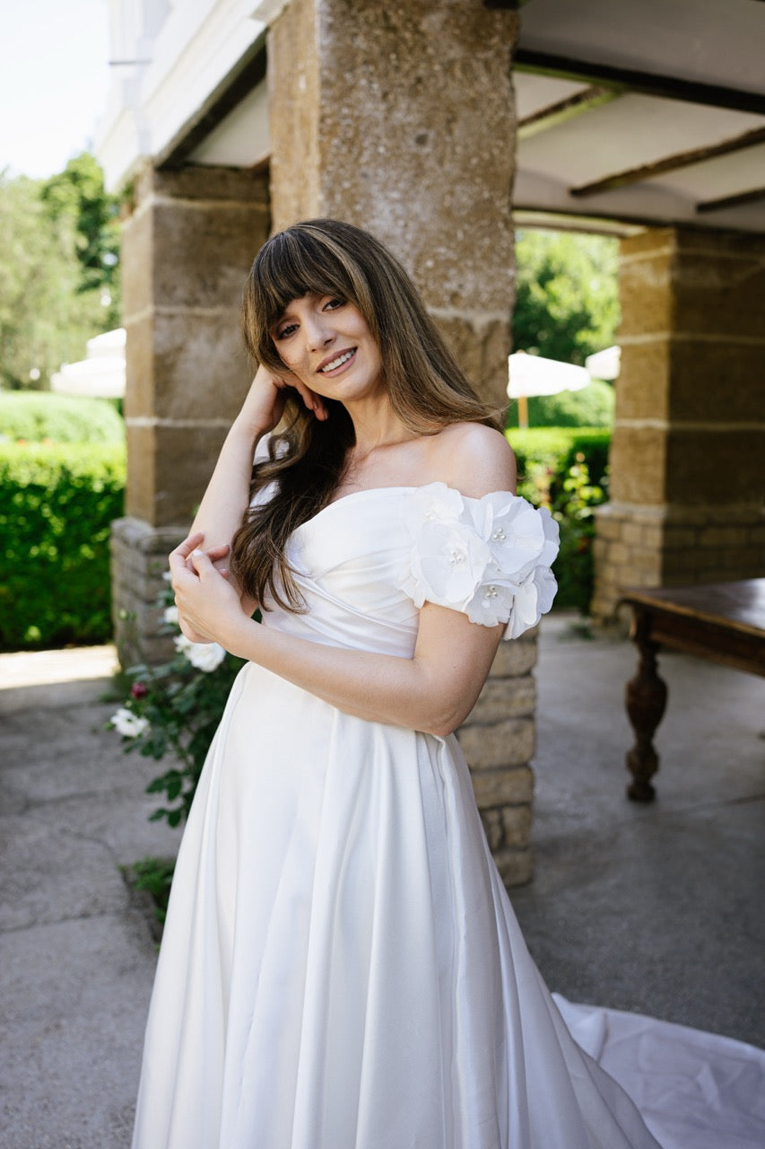 Elegant A-Line Wedding Dress with 3D Floral Off-Shoulder Sleeves