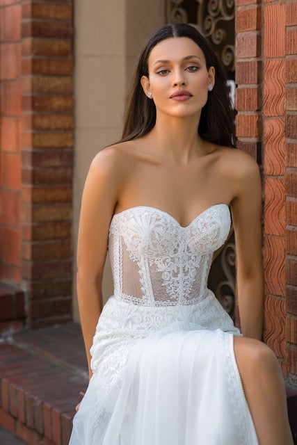 BOHO BRIDE SET WITH A-LINE WEDDING DRESS AND BOLERO