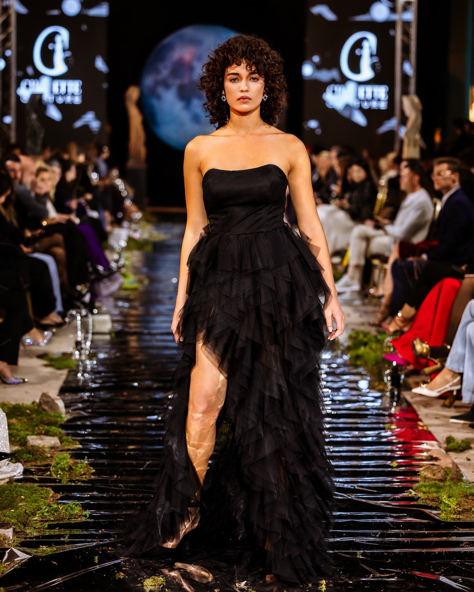 Elegant Black Tulle Evening Dress