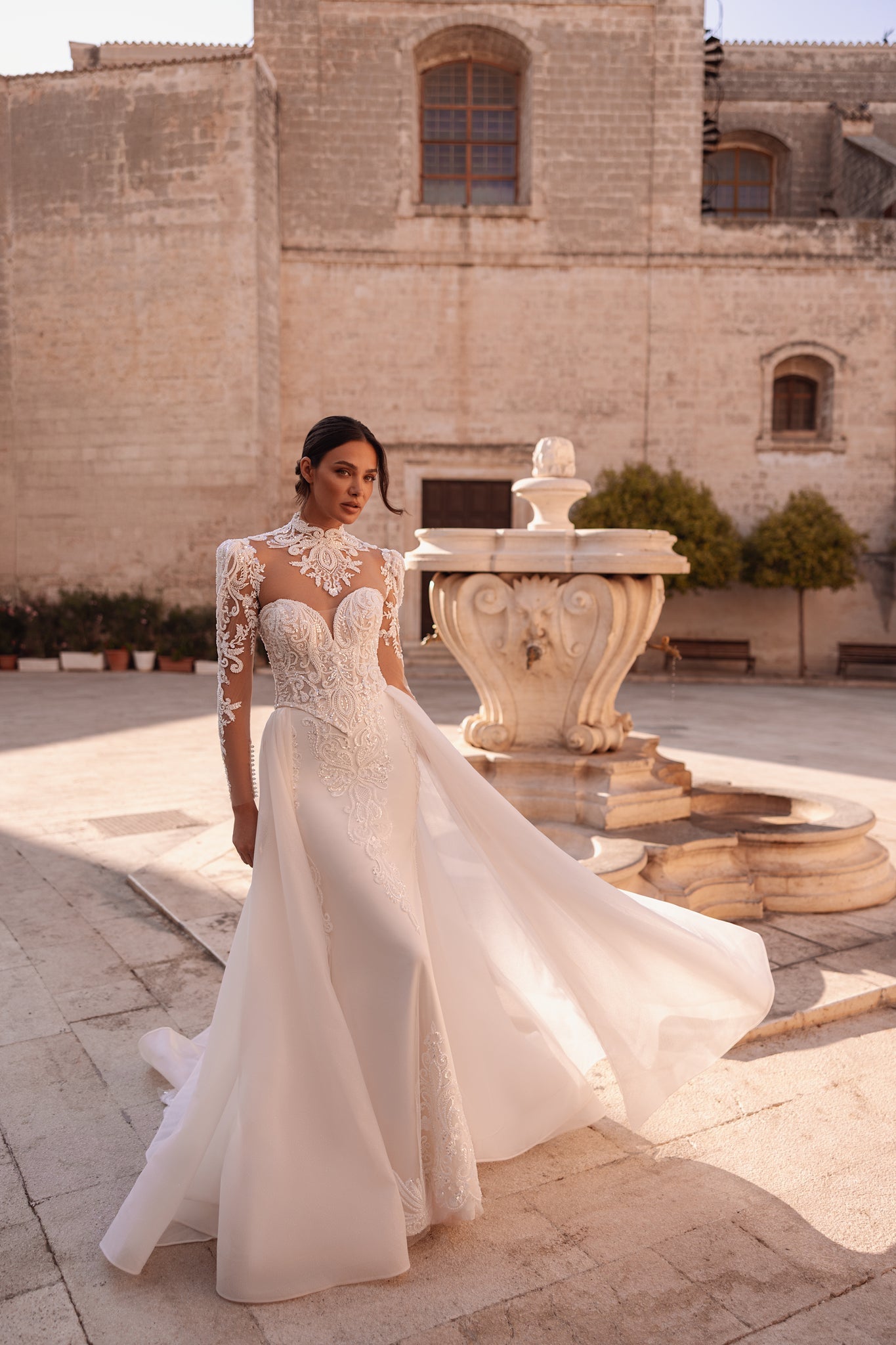 KIARA WEDDING DRESS