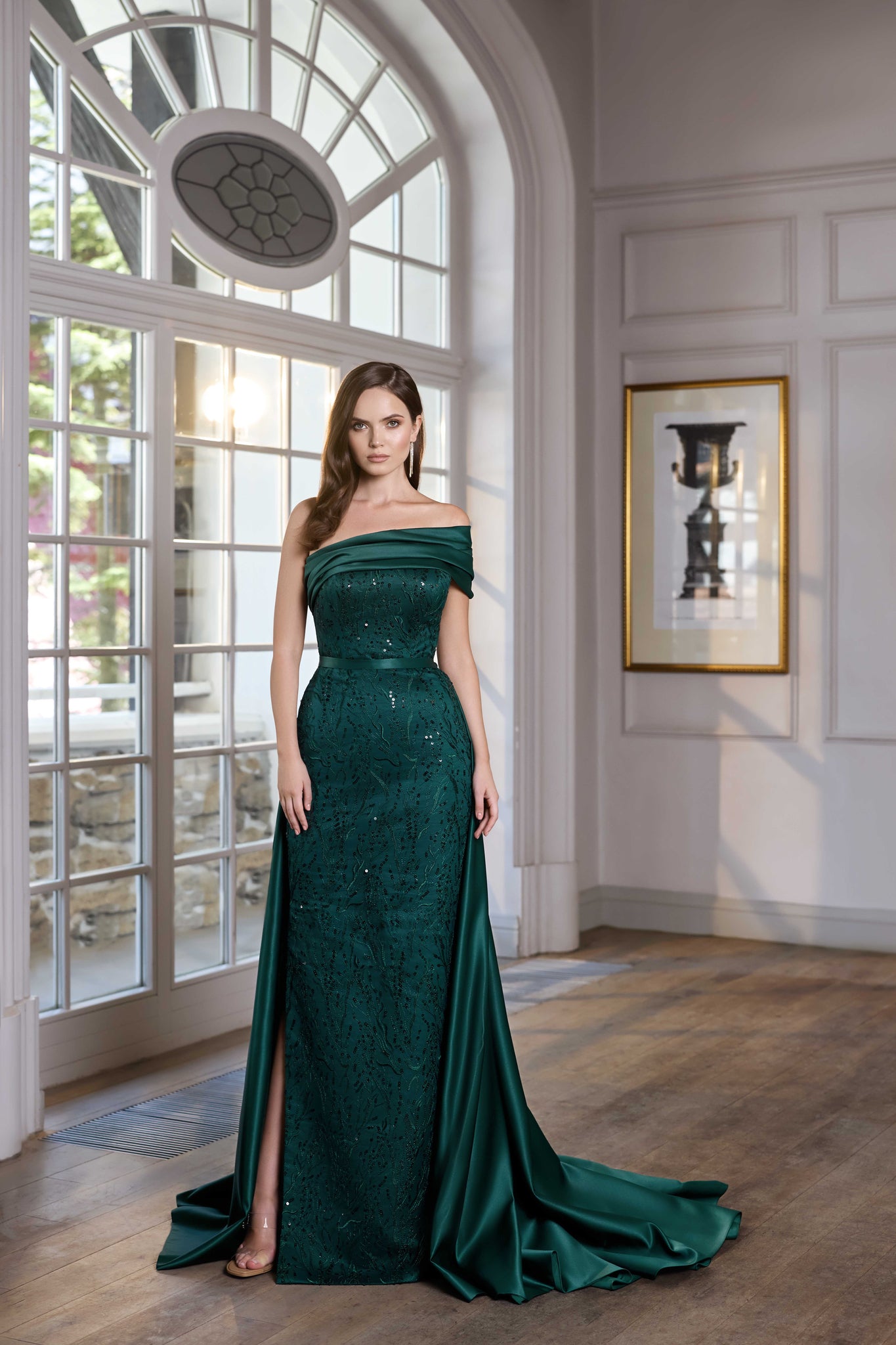 LONG EVENING DRESSES