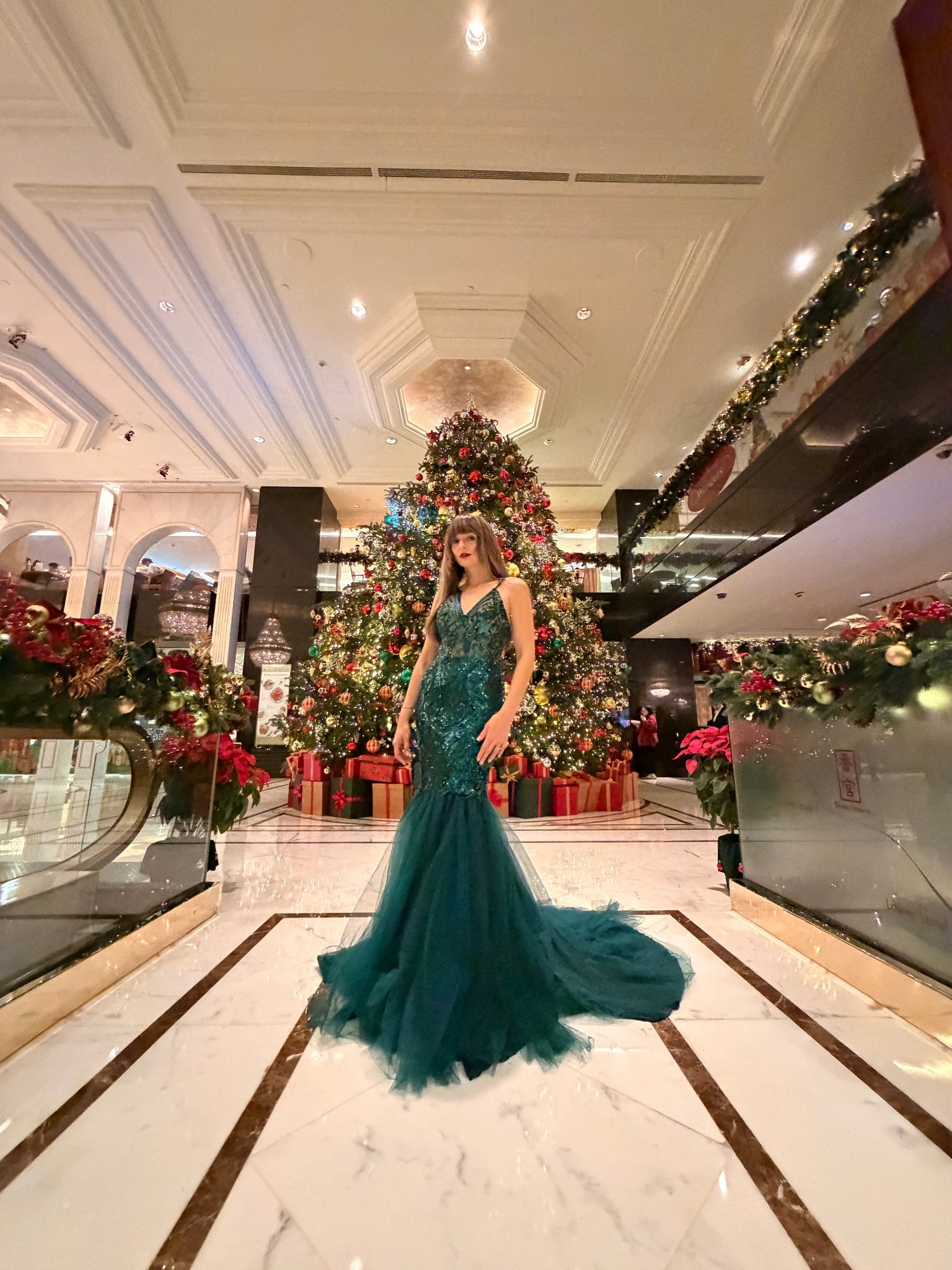 Mermaid Lace Wedding Dress in Fir Green