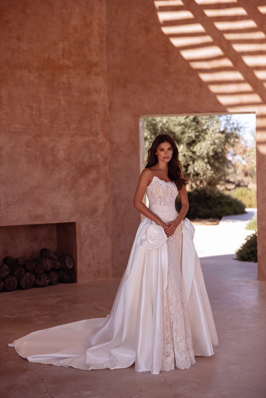 Strapless Lace Mermaid Wedding Dress with Detachable Satin Overskirt
