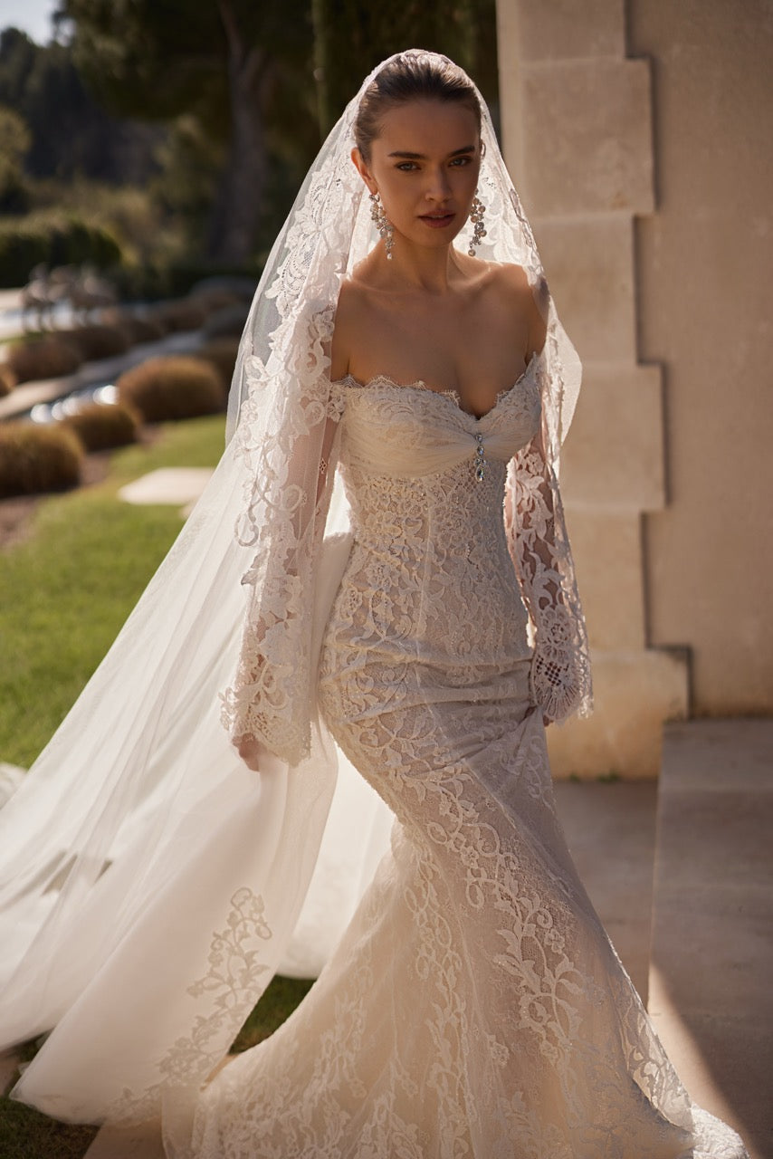 Off-Shoulder Lace Mermaid Wedding Dress with Detachable Overskirt
