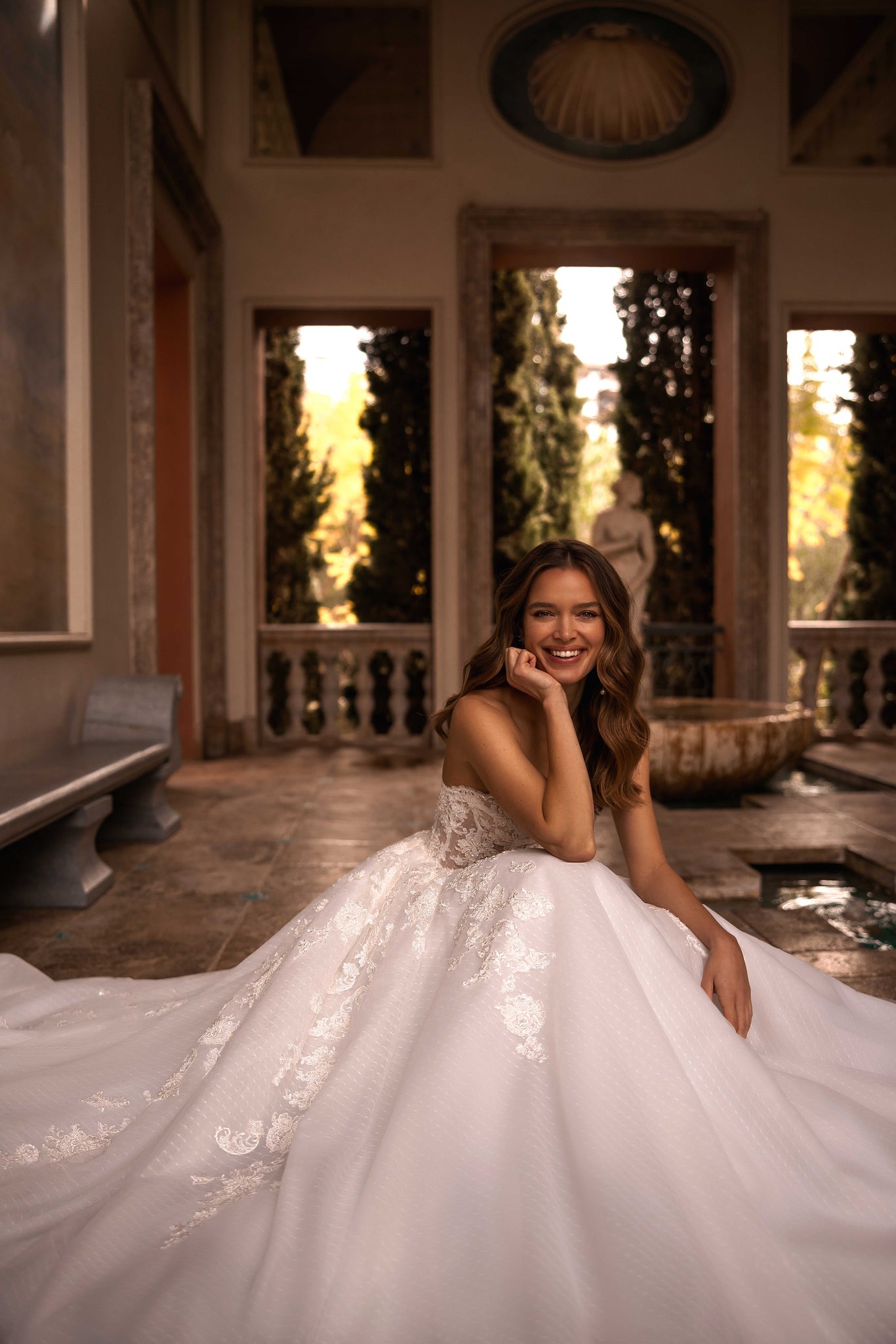 VRODA 02 Wedding Dress