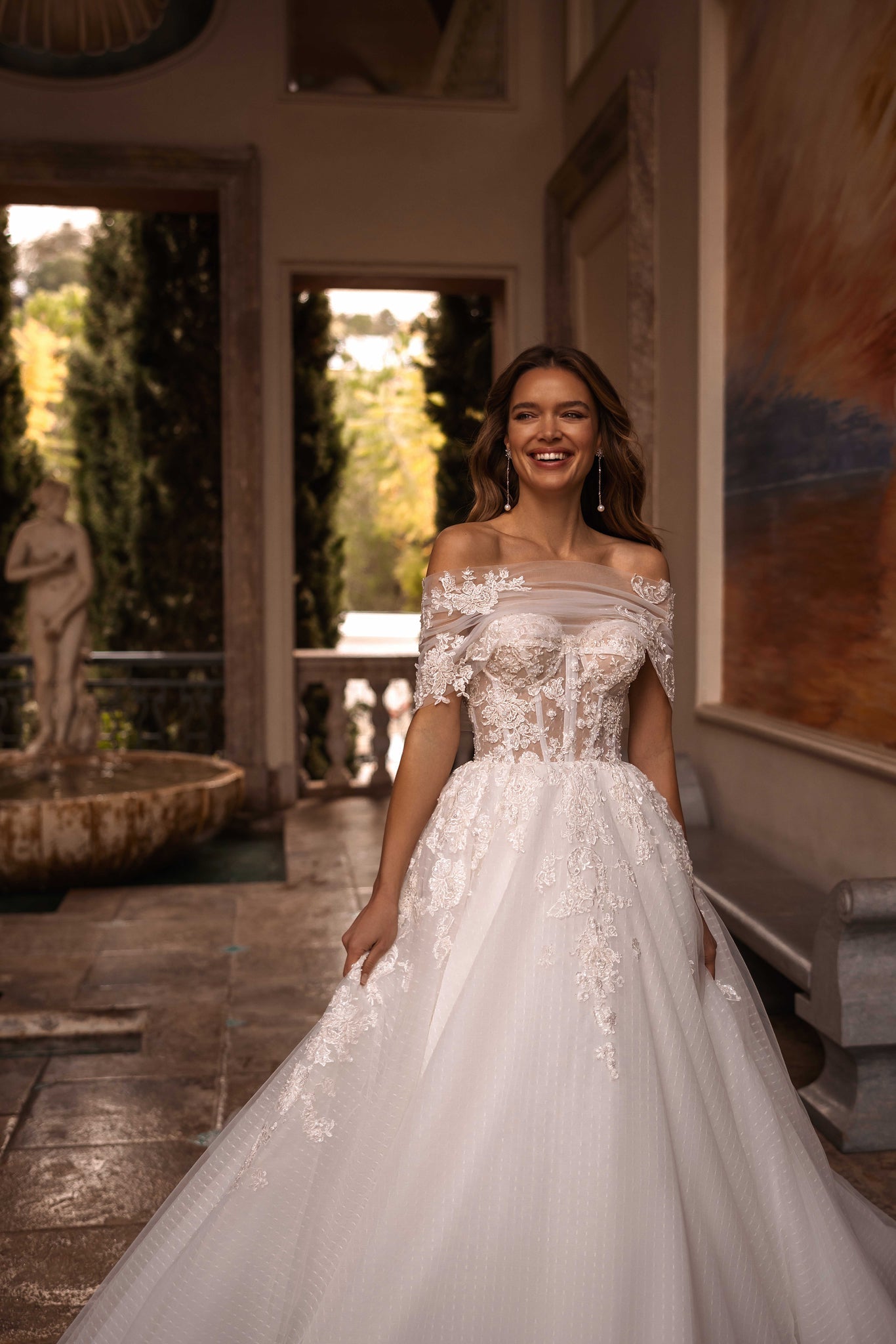 VRODA 02 Wedding Dress