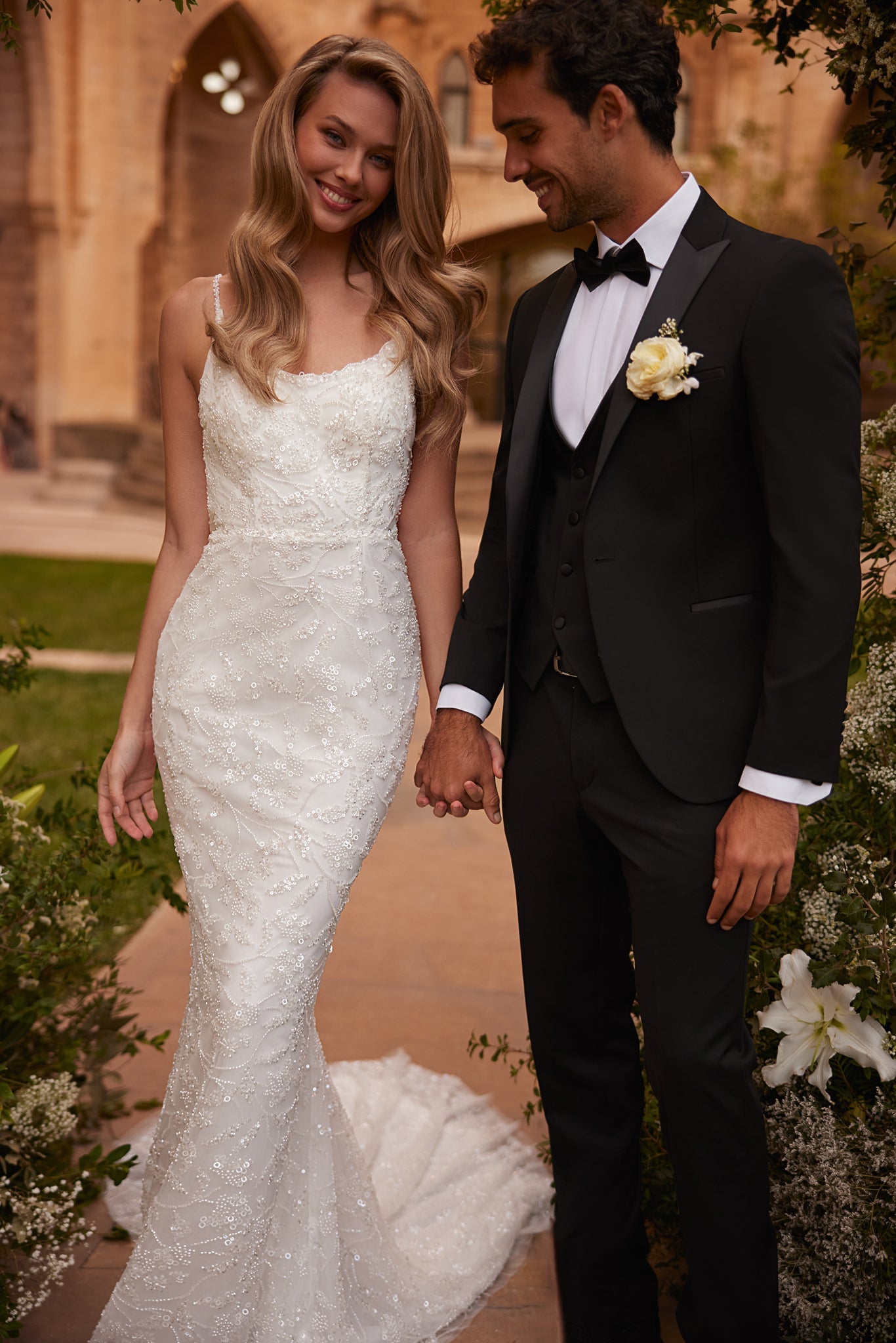 WEDDING DRESS FULLY DECORATED WITH PEARLS, BEADS, AND SEQUINS