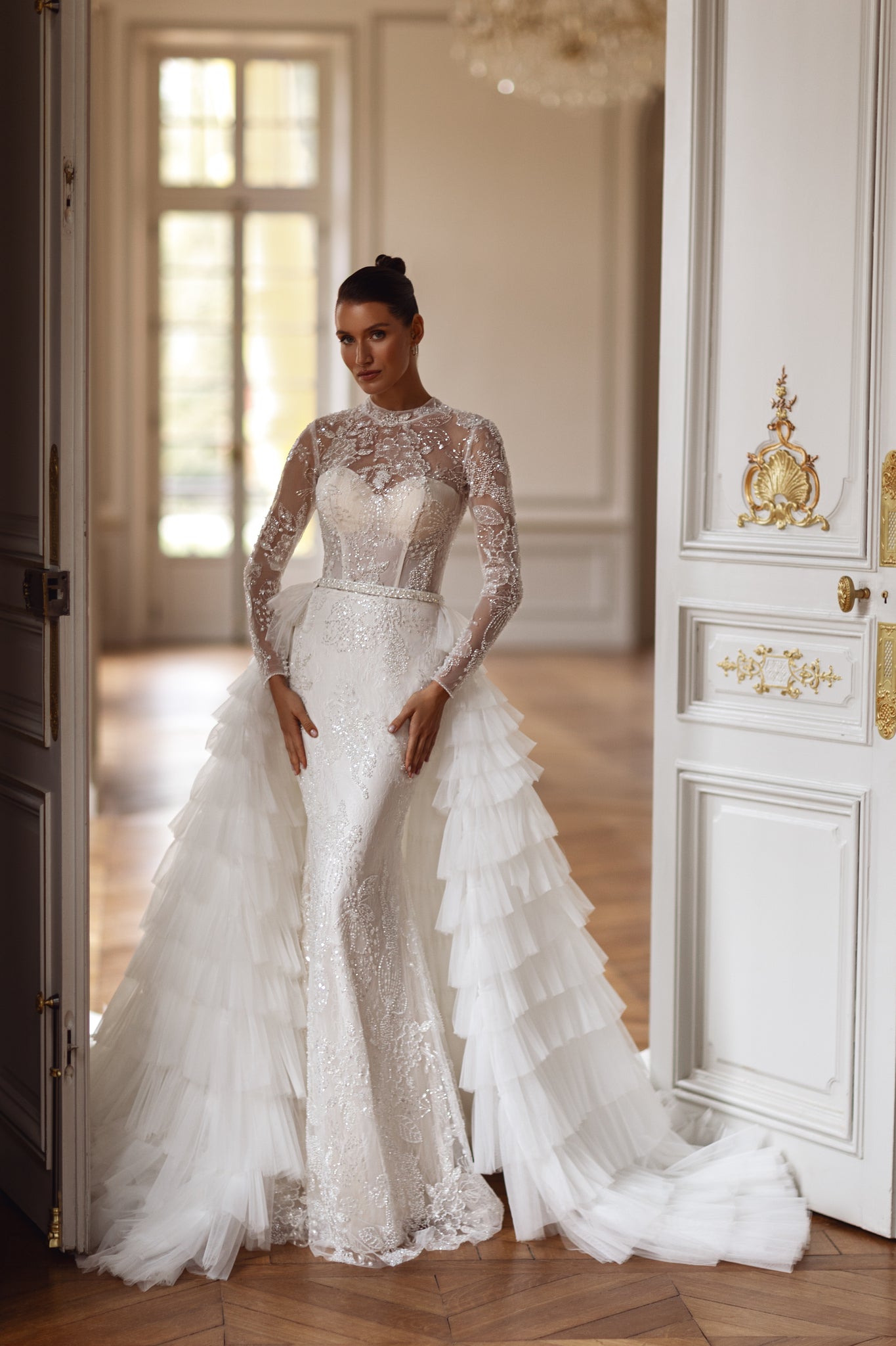 Wedding Dress with Optional Train