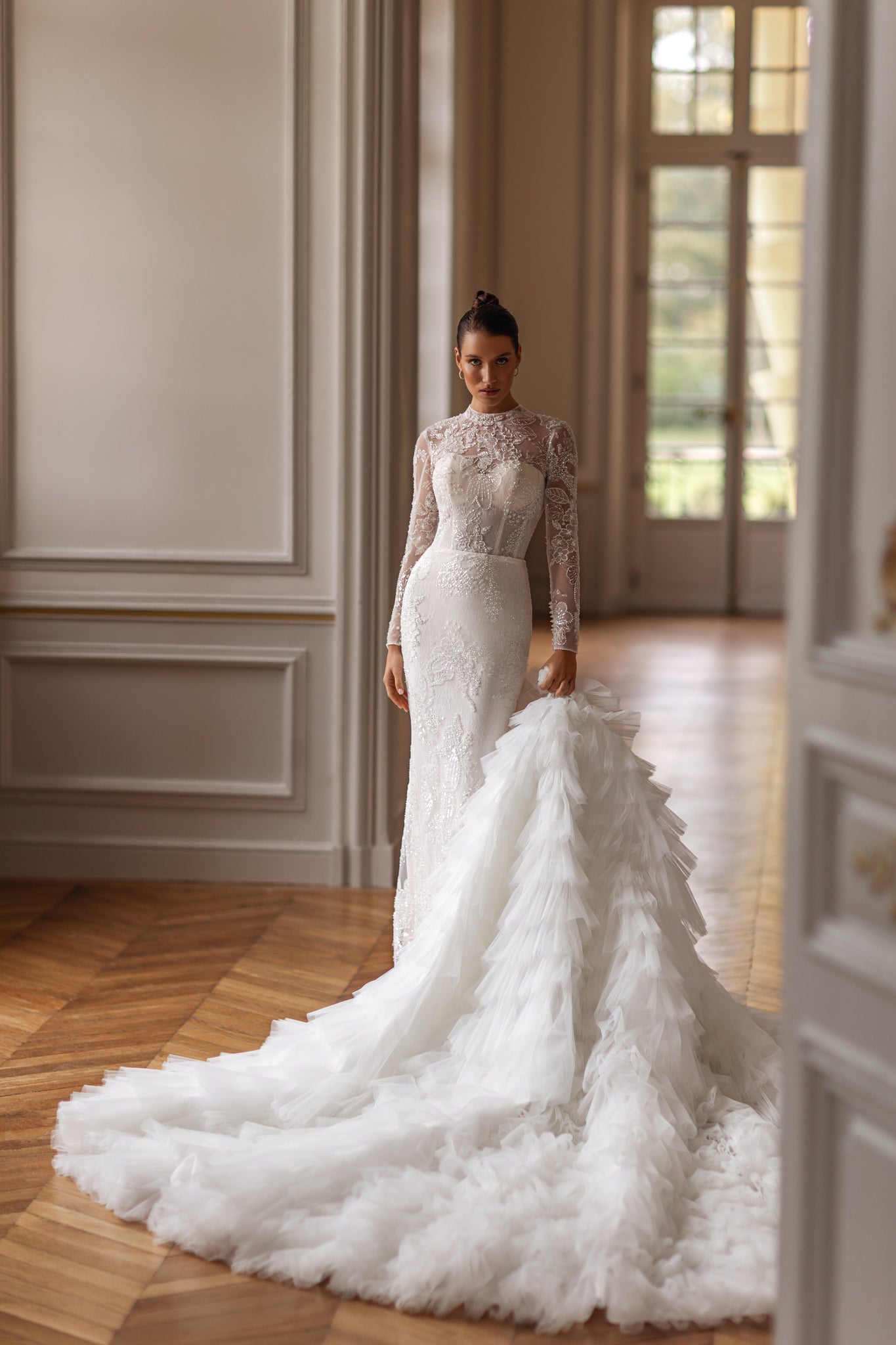 Wedding Dress with Optional Train
