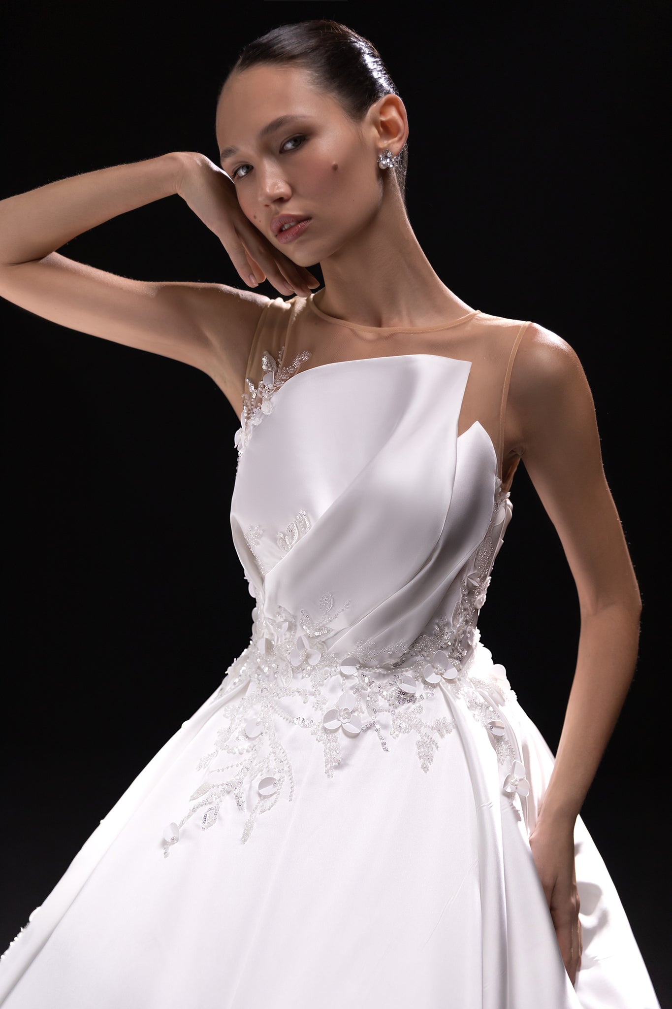 MINIMALIST WEDDING DRESS