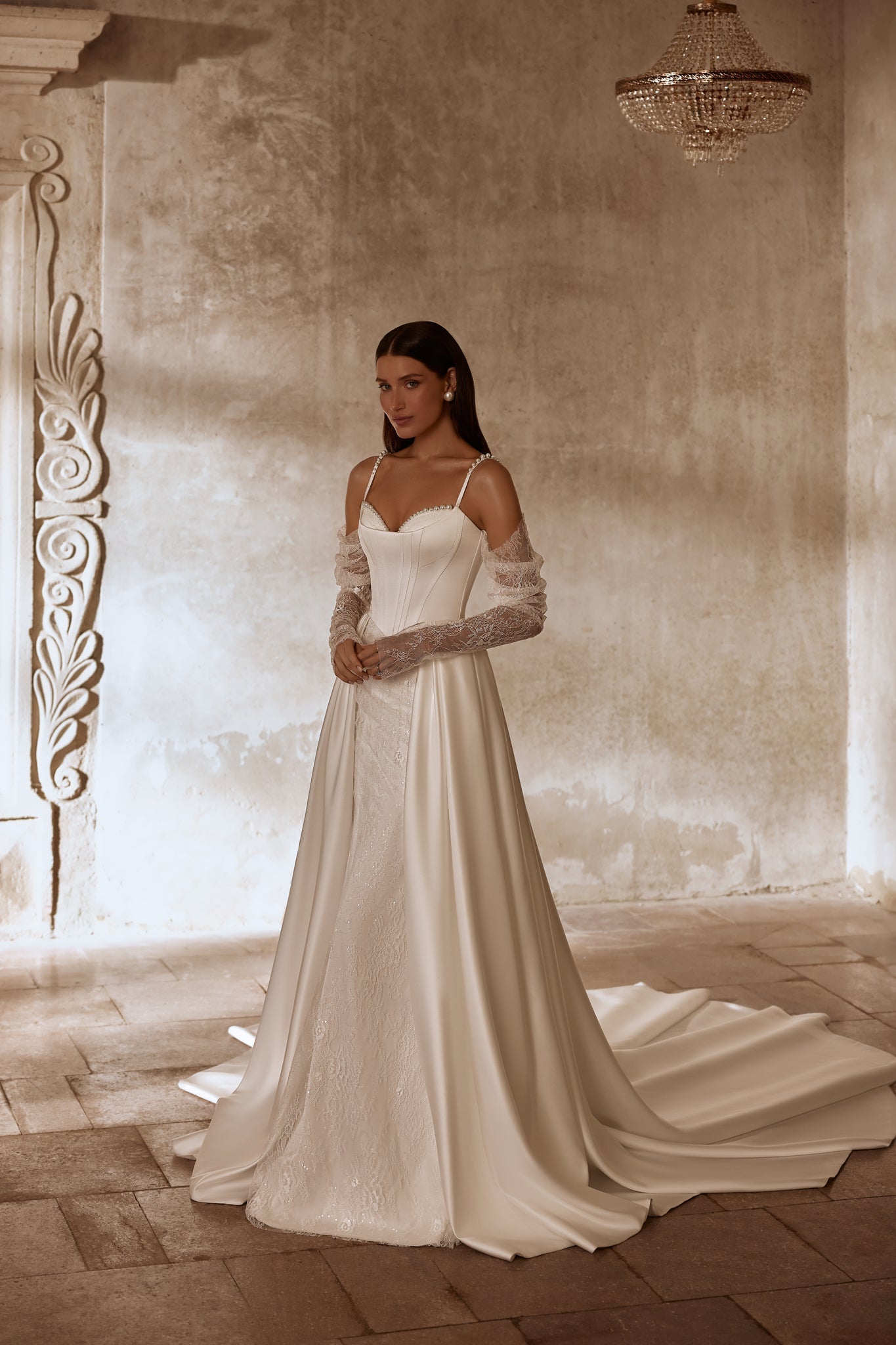 ALBERTA CORSET WEDDING DRESS WITH REMOVABLE SKIRT