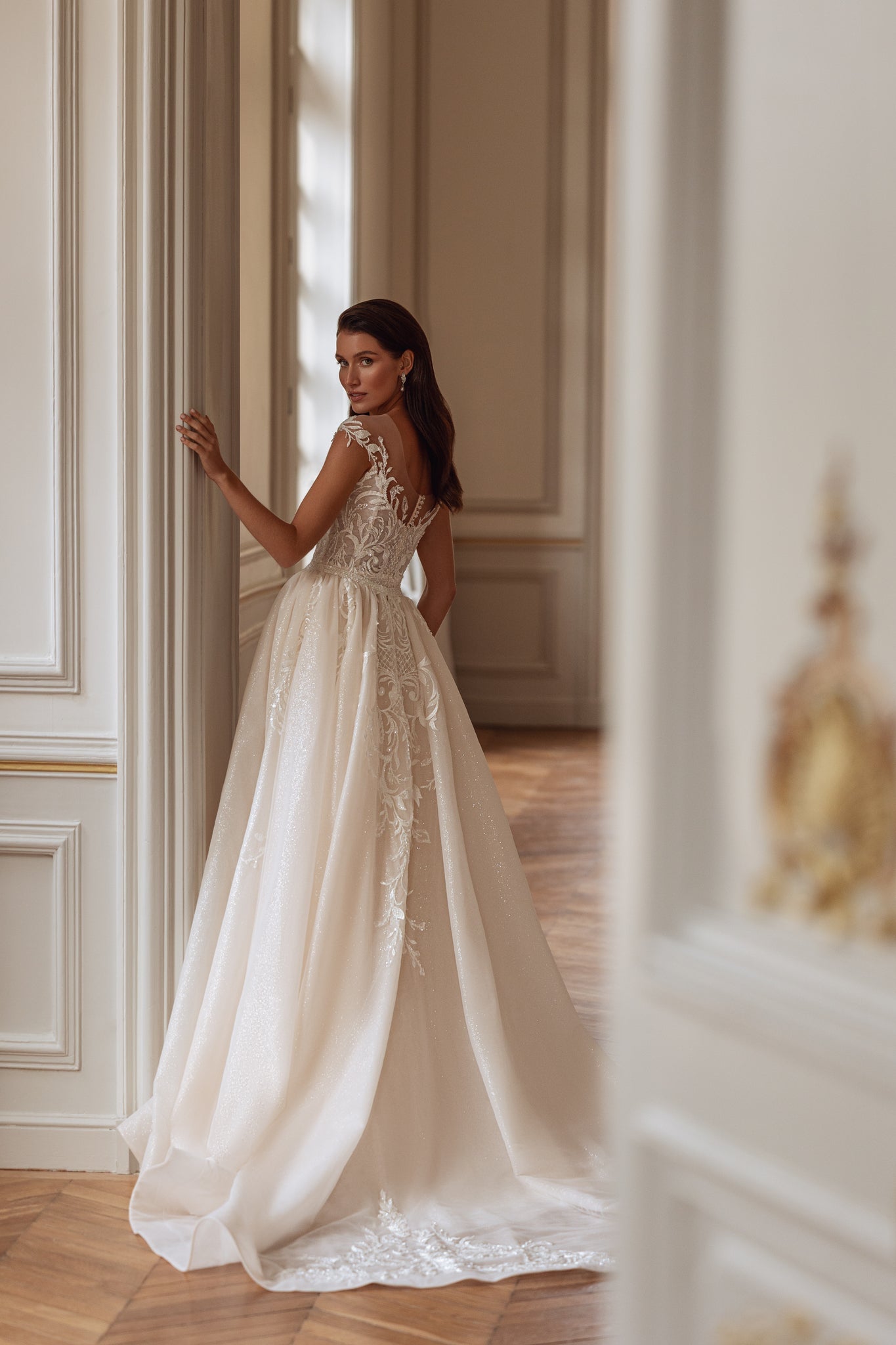 ALLURE WEDDING DRESS