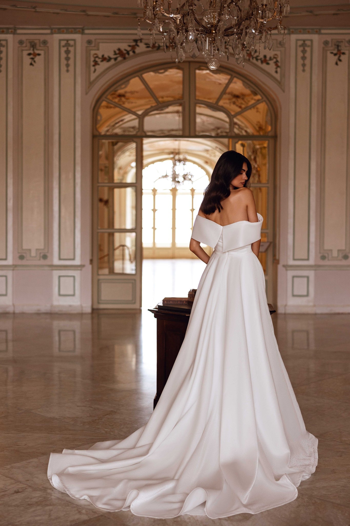DARIANA WEDDING DRESS
