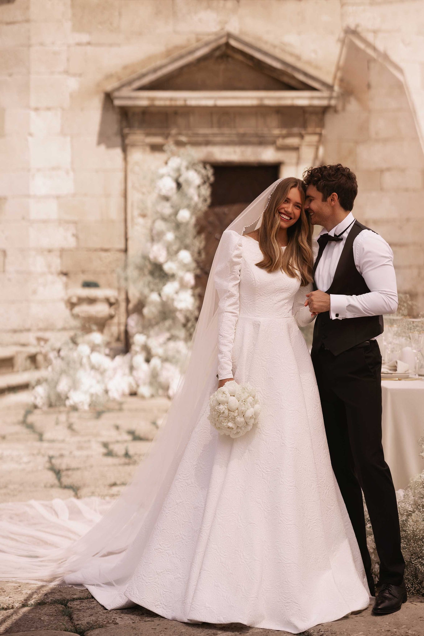 FAYNA-07 Wedding Dress