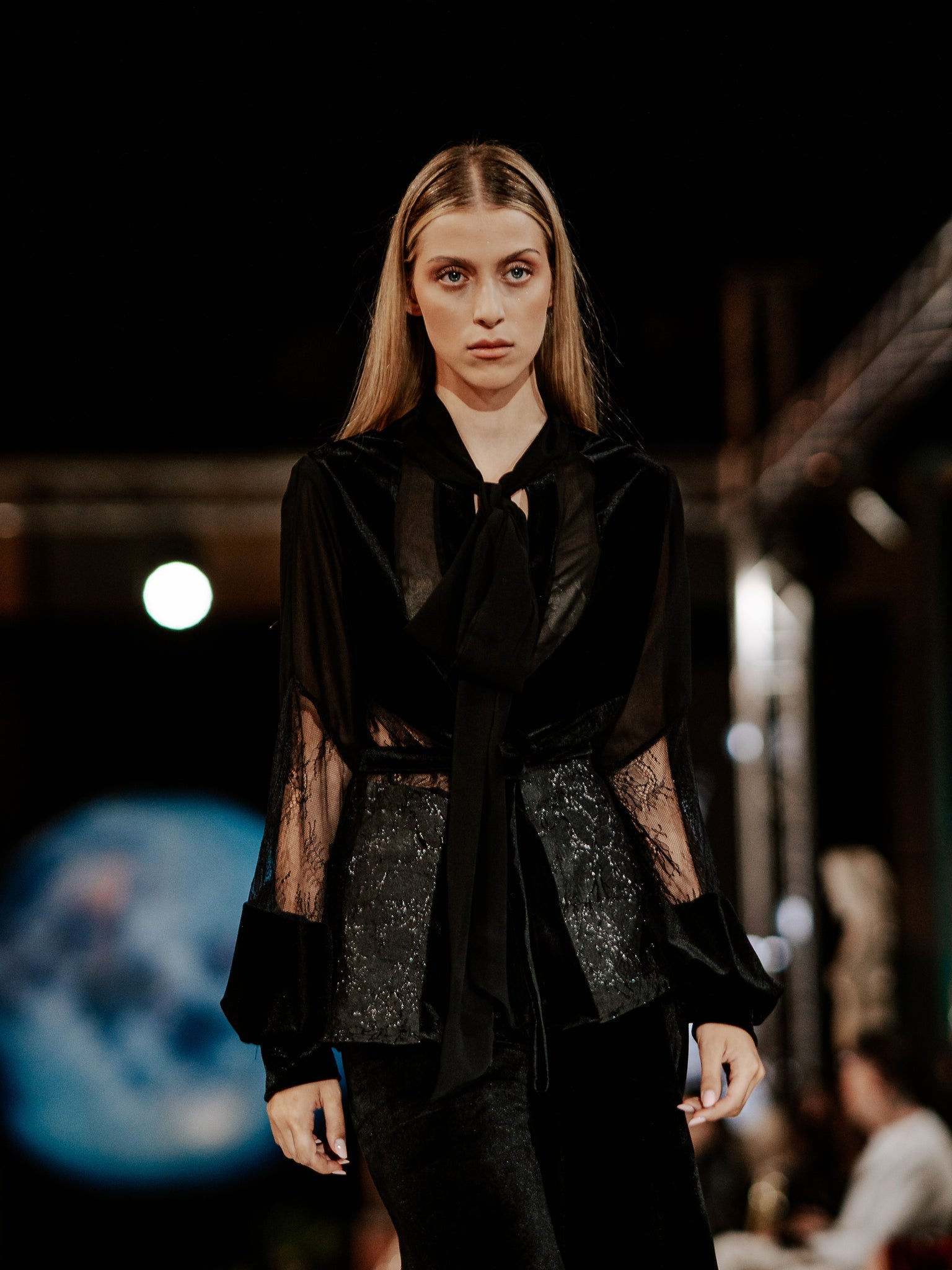 MIDI VELVET PANTS WITH LACE CHANTILLY SIDE INSERTS