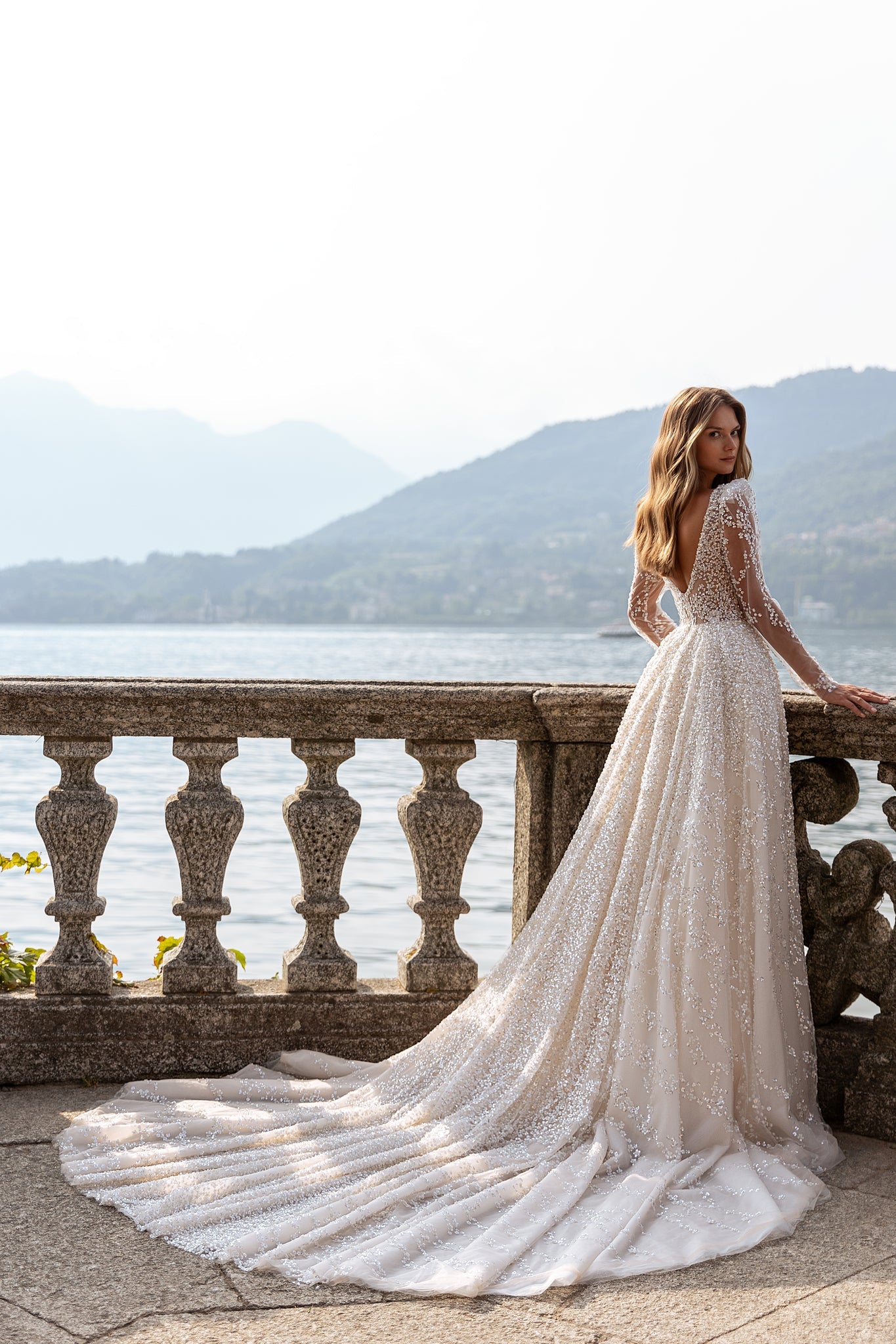 PRINCESS WEDDING DRESS - ANNIKA