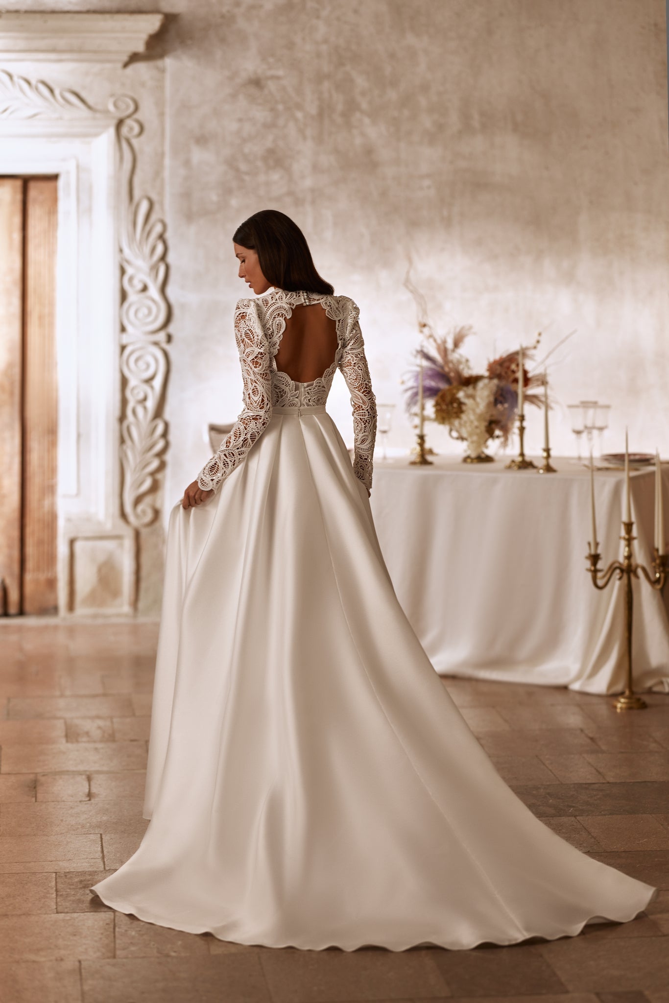 ROYALE BODY WITH SKIRT