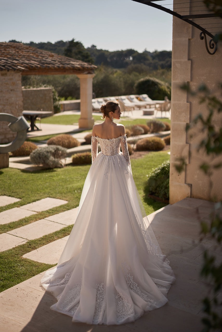 Off-Shoulder Lace Mermaid Wedding Dress with Detachable Overskirt