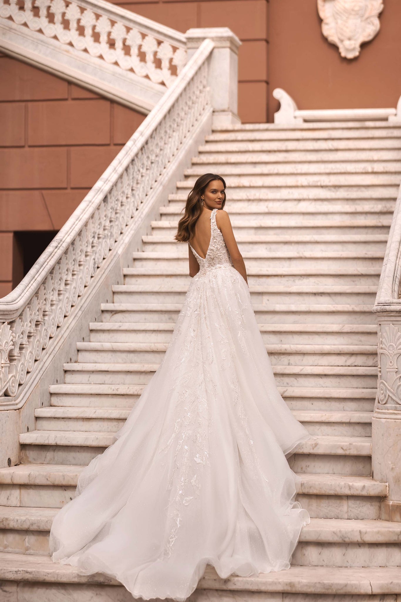 WEDDING DRESS 13