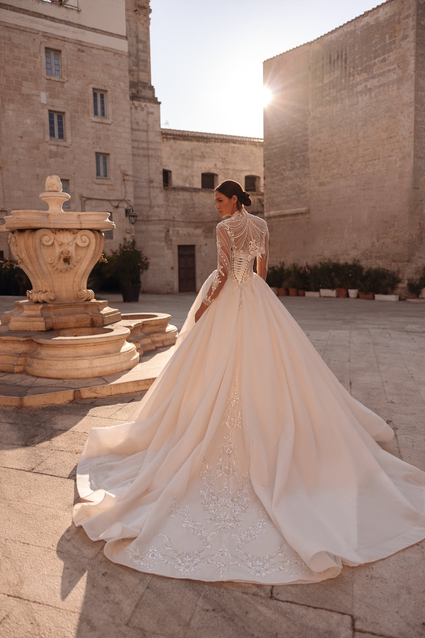 WEDDING DRESS PRISCILA