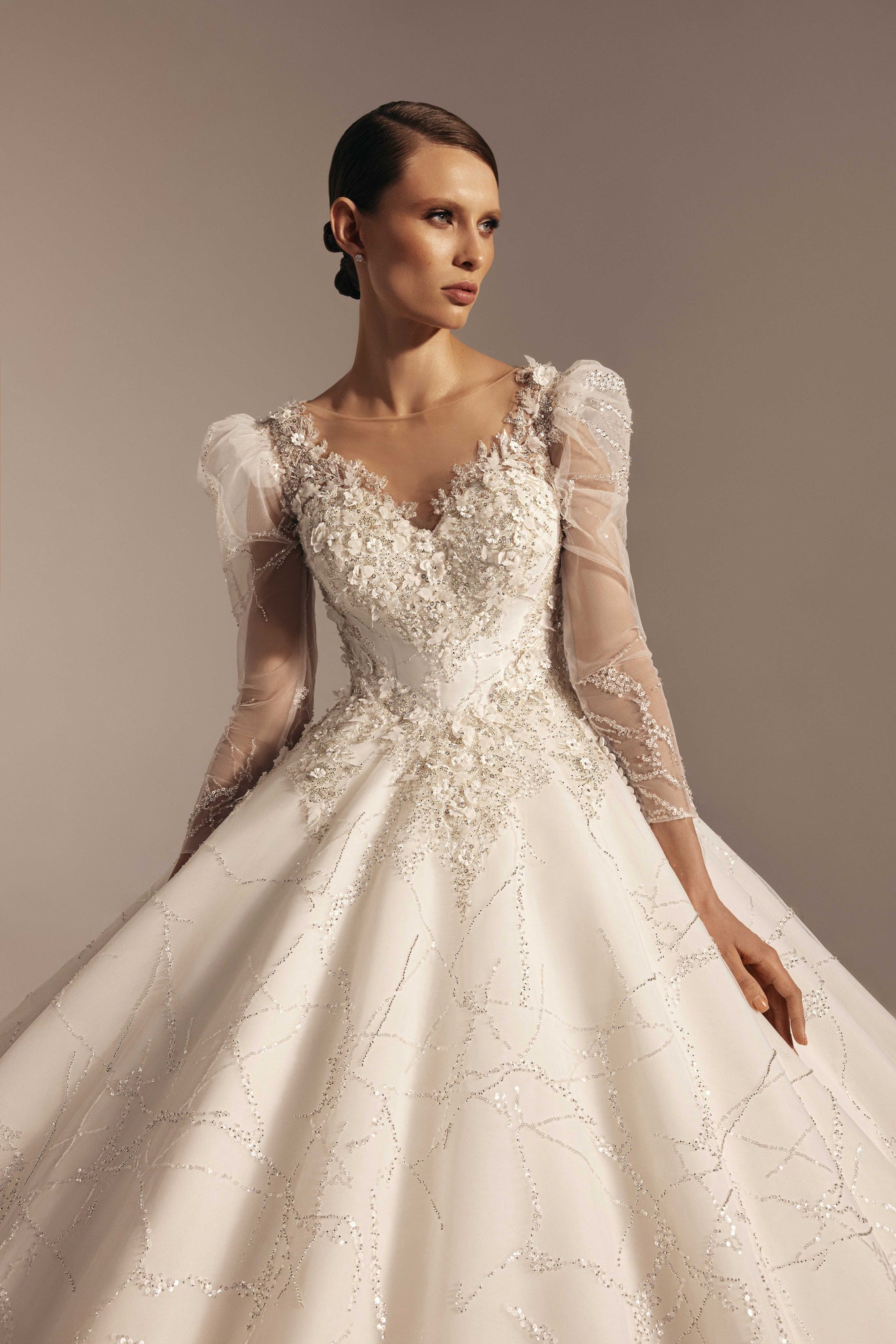 Wedding Dress with Puff Sleeves and Floral Embroidery