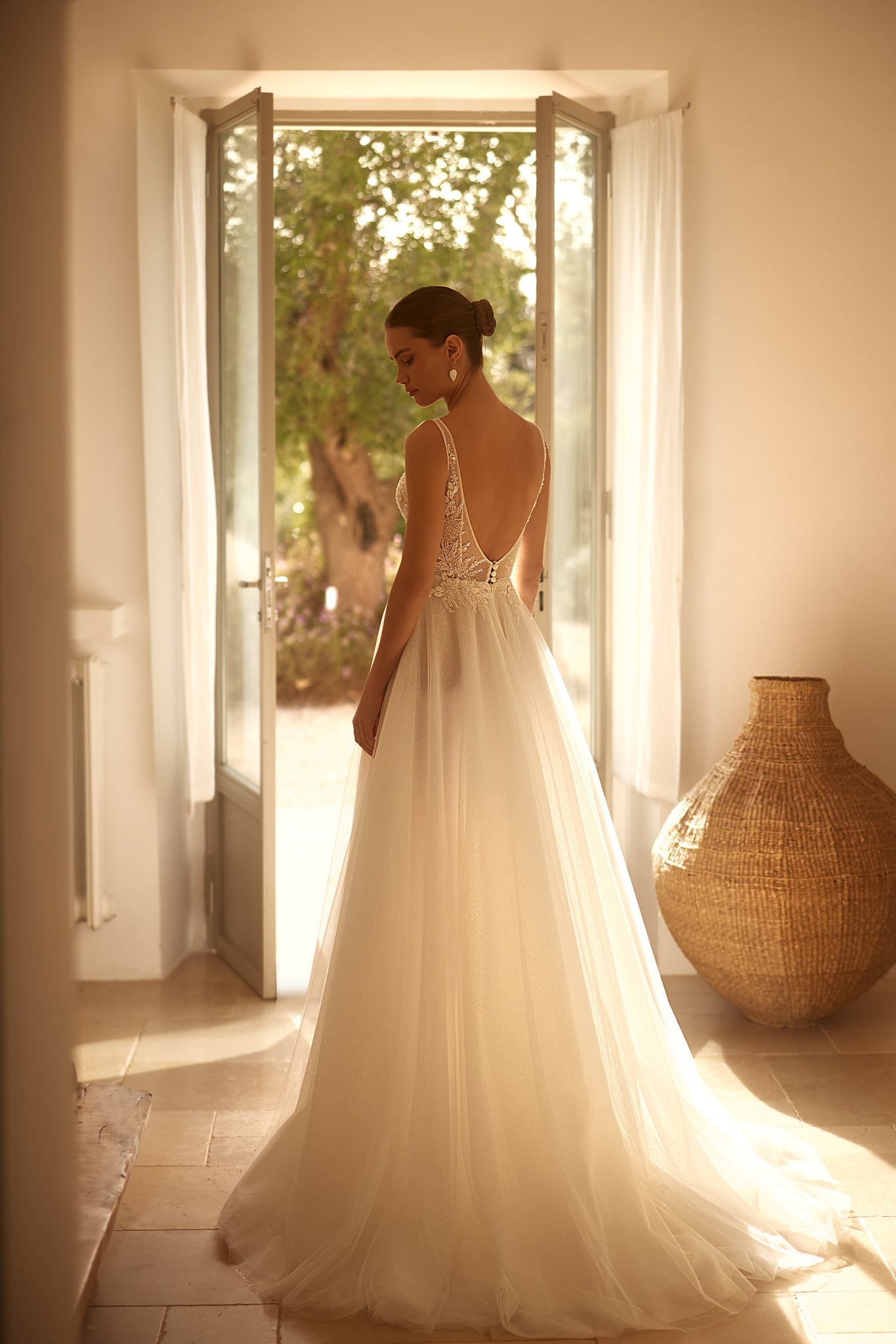 Wedding Dress with V-Neckline and Open Back